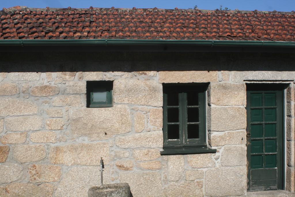Estrebuela House Bed & Breakfast Paredes  Bagian luar foto
